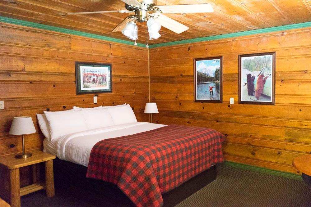 Shaver Lake Village Hotel 외부 사진