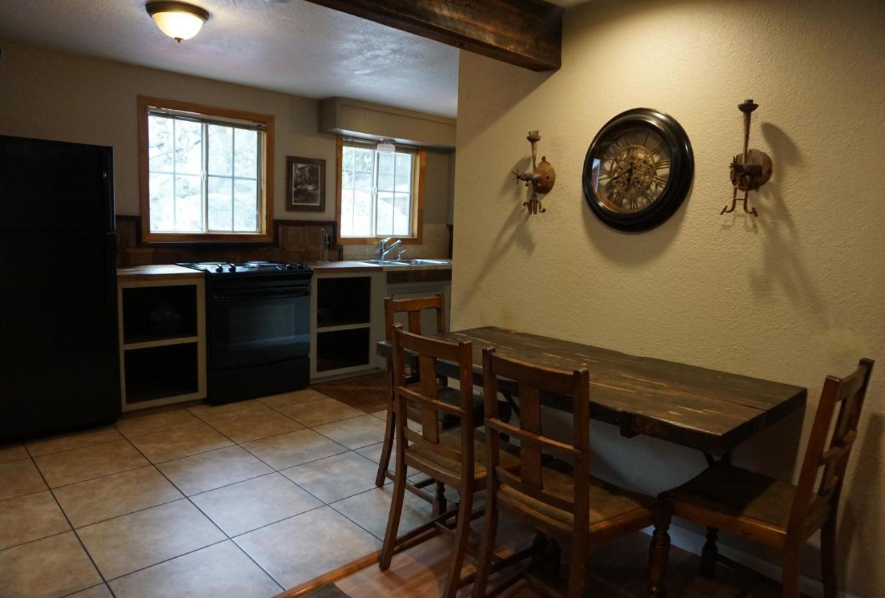 Shaver Lake Village Hotel 외부 사진